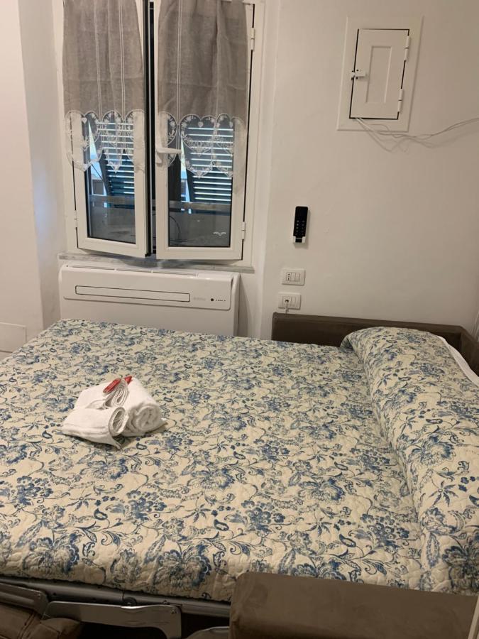 La Finestra Del Pesco Apartment Lerici Bagian luar foto